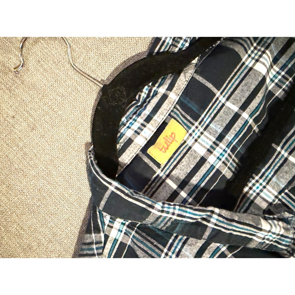 Extra large plaid button up flair shirt by Tulip - Picture 2 of 16